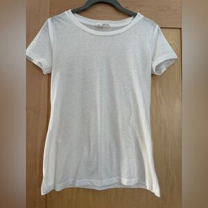 **SOLD Forever 21 White Short Sleeve Tee